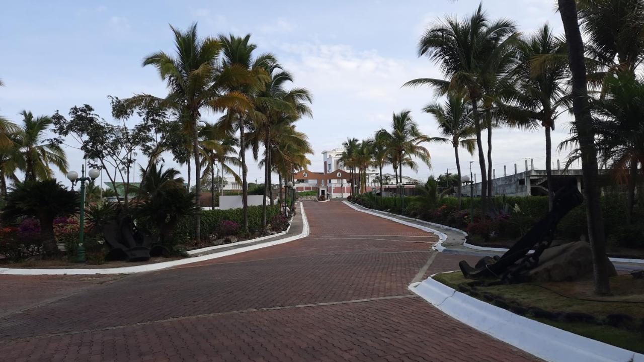 Apartamento Carabelas de Colon con vista hermosa desde piso 7 General Villamil Exterior foto